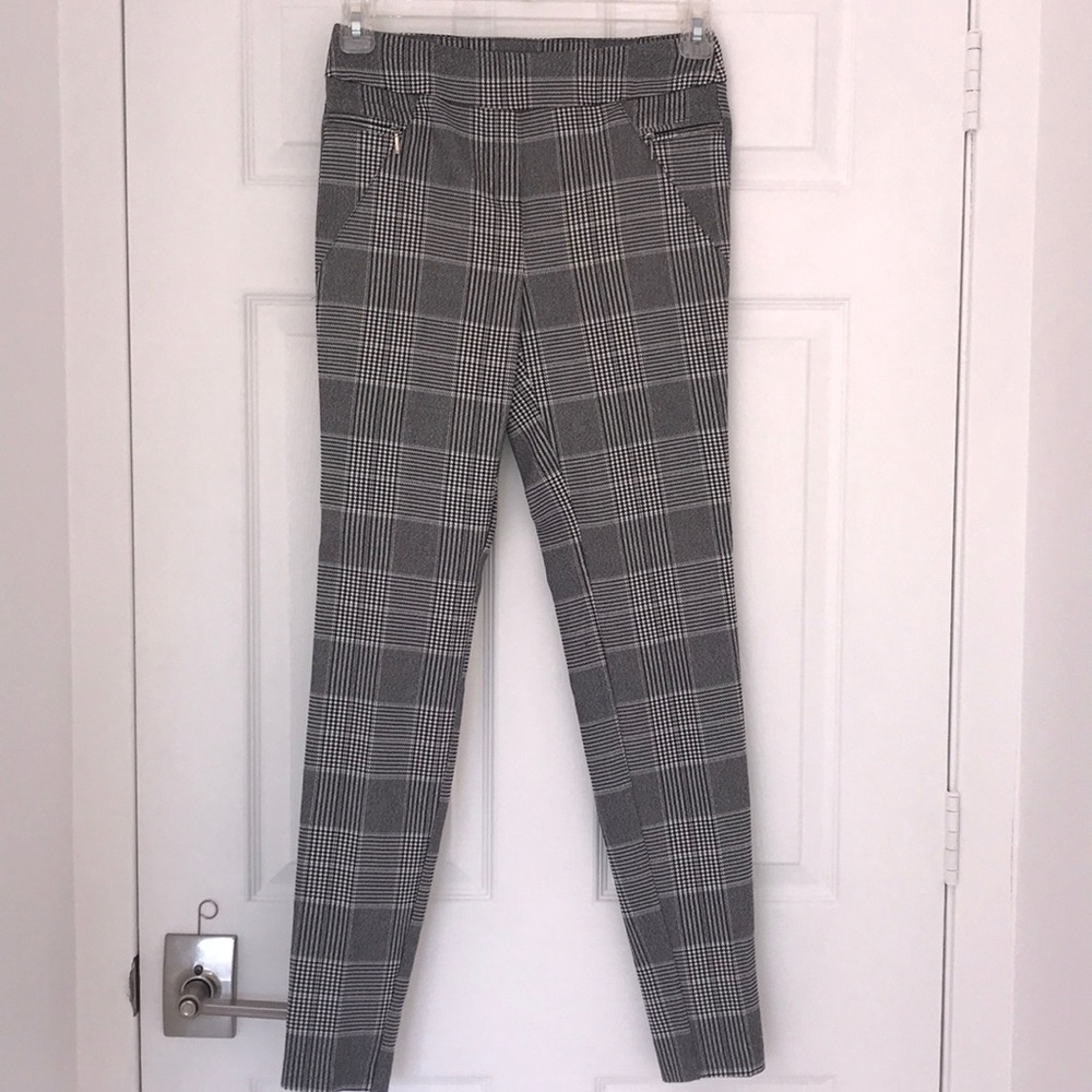 Soho Apparel Ltd. - NWOT Pants